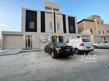دور للبيع في شارع وادي حوران, حي العزيزية, مدينة الرياض, منطقة الرياض صورة 2