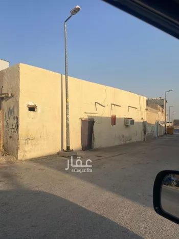 دور للبيع في شارع ابن سلمان, حي المناخ, مدينة الرياض, منطقة الرياض صورة 5
