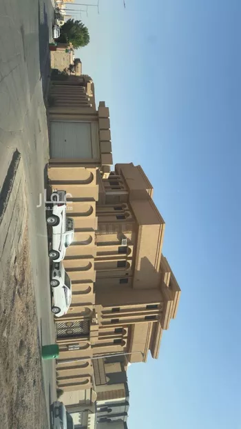 فيلا للبيع في شارع برهان الدين ابراهيم الفتة, حي الخليج, مدينة بريده, منطقة القصيم صورة 2