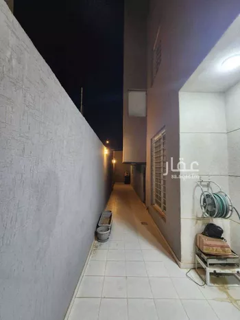 فيلا للإيجار في شارع المشتل, حي ظهرة لبن, مدينة الرياض, منطقة الرياض صورة 4
