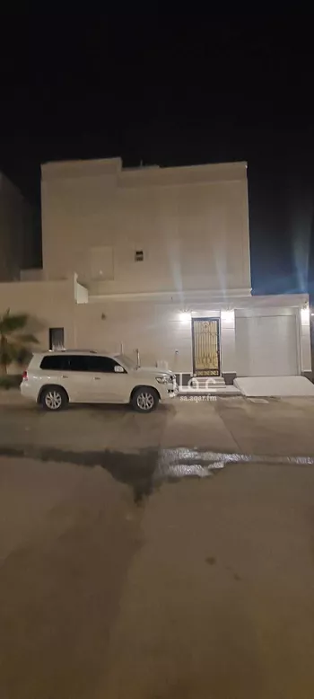 فيلا للإيجار في شارع ابن عمر الدقاق, حي القيروان, مدينة الرياض, منطقة الرياض صورة 2