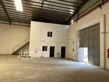 مستودع للإيجار في شارع قارية, حي السلي, مدينة الرياض, منطقة الرياض صورة 2