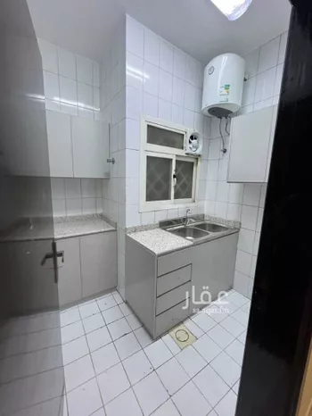 شقة للإيجار في شارع أبي منيع الأموي, حي المرقب, مدينة الرياض, منطقة الرياض