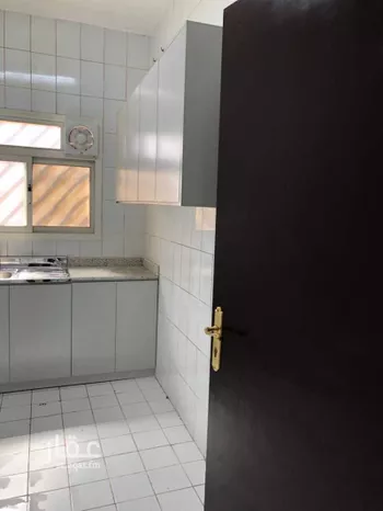 شقة للإيجار في شارع ابي منيع الأموي, حي المرقب, مدينة الرياض, منطقة الرياض صورة 4