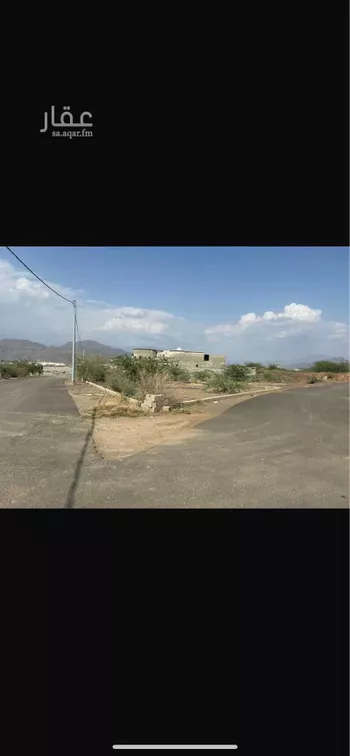 أرض للبيع في طريق الملك عبدالعزيز ، حي السلامة ، محايل عسير ، محايل