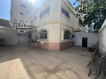 فيلا للبيع في شارع عامر بن ثابت, حي الربوة, مدينة جدة, منطقة مكة المكرمة صورة 3