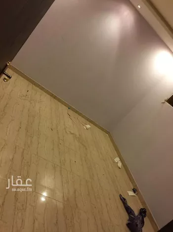 فيلا للبيع في شارع الرائد, حي العزيزية, مدينة الرياض, منطقة الرياض صورة 5