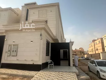دور للبيع في شارع تقي الدين بن حزن, حي طويق, مدينة الرياض, منطقة الرياض صورة 2