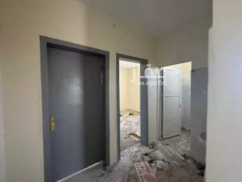بيت للبيع في شارع المعلق 1001 ، الجمانية ، عفيف صورة 5