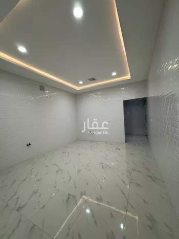 فيلا للبيع في شارع ثابت بن دينار, حي المروج, مدينة عنيزه, منطقة القصيم صورة 2