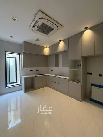 فيلا للبيع في شارع علاء الدين بيبرس, حي الصفاء, مدينة الرياض, منطقة الرياض صورة 5