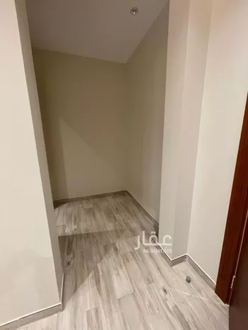 شقة للإيجار في شارع إبراهيم بن أبي موسي الأشعري, حي القيروان, مدينة الرياض, منطقة الرياض صورة 2