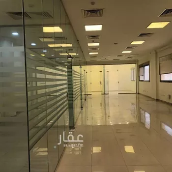مكتب تجاري للإيجار في شارع ثمامة بن اثال, حي السليمانية, مدينة الرياض, منطقة الرياض صورة 2