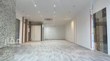 محل للإيجار في شارع التخصصي, حي المعذر الشمالي, مدينة الرياض, منطقة الرياض صورة 2