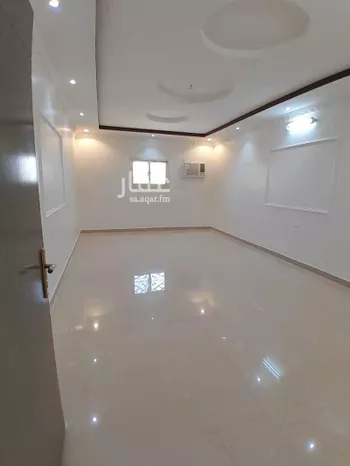 عمارة للإيجار في شارع ينبع, حي العريجاء الغربي, مدينة الرياض, منطقة الرياض صورة 4