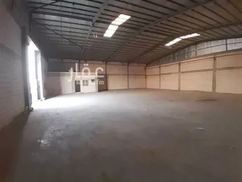 مستودع للإيجار في شارع سرورة, حي المناخ, مدينة الرياض, منطقة الرياض
