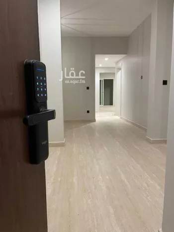 عمارة للإيجار في شارع طريق الملك عبد الله, حي الرائد, مدينة الرياض, منطقة الرياض صورة 4
