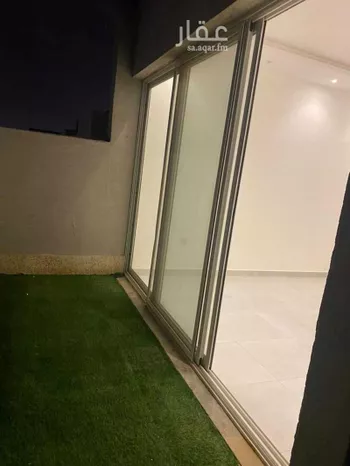 فيلا للإيجار في شارع عثمان بن قائد, حي العارض, مدينة الرياض, منطقة الرياض صورة 5