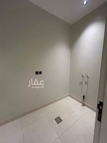 شقة للإيجار في شارع سويد بن النعمان, حي العزيزية, مدينة الرياض, منطقة الرياض صورة 3