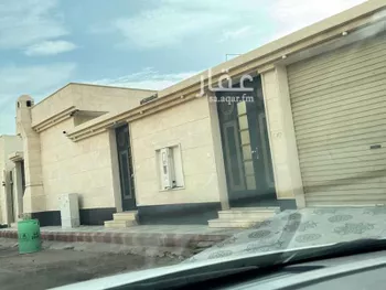 بيت للبيع في شارع حمز ابن حبيب الزيات, حي الخريمي, حائل صورة 3