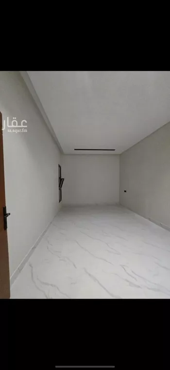 دور للبيع في شارع الشامي الصالحي, حي عكاظ, مدينة الرياض, منطقة الرياض صورة 4