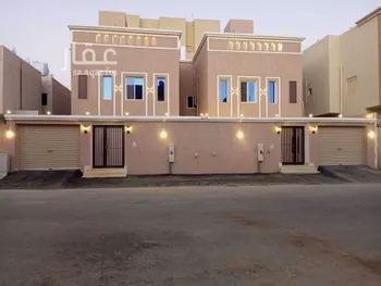 فيلا للبيع في شارع عبيد بن مسعدة, حي ولي العهد, مكة