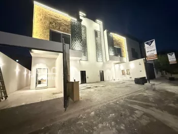 دور للبيع في شارع أبي بكر الوراق, حي النرجس, مدينة الرياض, منطقة الرياض