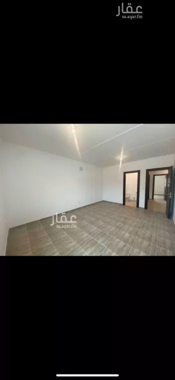فيلا للإيجار في شارع حجر بن حنظلة, حي مطار الملك خالد الدولي, مدينة الرياض, منطقة الرياض صورة 2