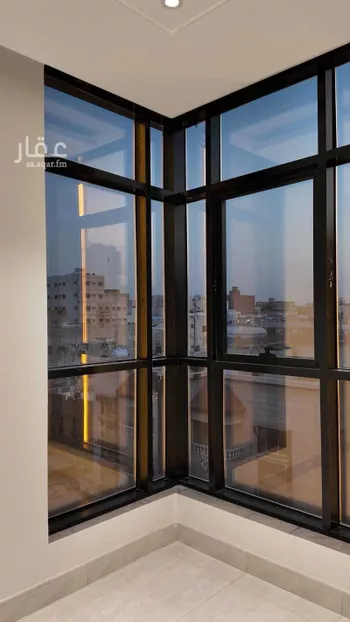 شقة للبيع في شارع علي ناصر, حي الفيصلية, مدينة جدة, منطقة مكة المكرمة