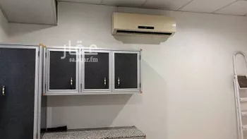 شقة للإيجار في شارع الشيخ البطيحي ، حي السويدي ، الرياض ، منطقة الرياض صورة 2