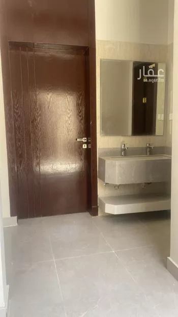 دور للبيع في شارع رقم 102, حي الجنادرية, مدينة الرياض, منطقة الرياض صورة 4