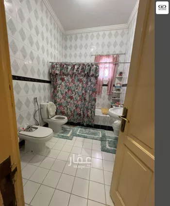 فيلا للإيجار في شارع عباد ابن حنيف, حي المحمدية, مدينة جدة, منطقة مكة المكرمة صورة 2
