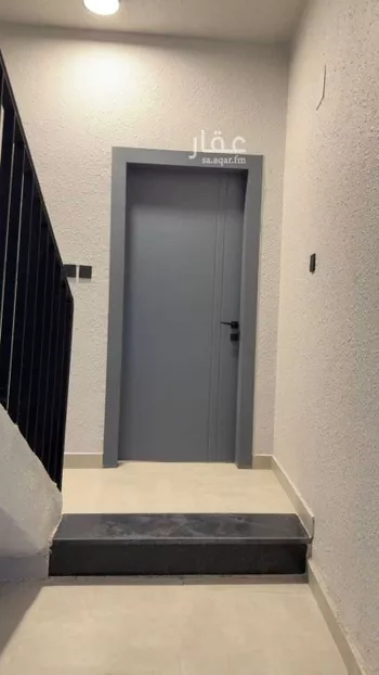 عمارة للبيع في شارع جبل طارق, حي أم الحمام الشرقي, مدينة الرياض, منطقة الرياض صورة 2