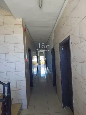 عمارة للبيع في شارع سرتي, حي العزيزية, مدينة جدة, منطقة مكة المكرمة صورة 5