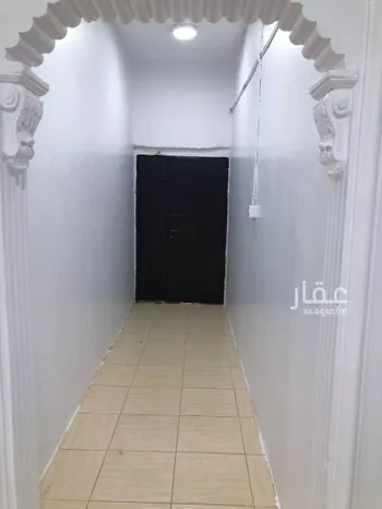شقة للإيجار في شارع عمر بن بكار, حي العريجاء الغربي, مدينة الرياض, منطقة الرياض صورة 3