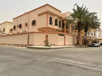 فيلا للبيع في شارع عمر ابن نبية, حي السامر, مدينة جدة, منطقة مكة المكرمة صورة 2
