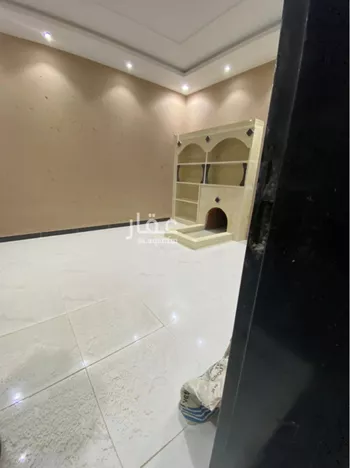 فيلا للبيع في شارع لقاح, حي عكاظ, مدينة الرياض, منطقة الرياض صورة 3