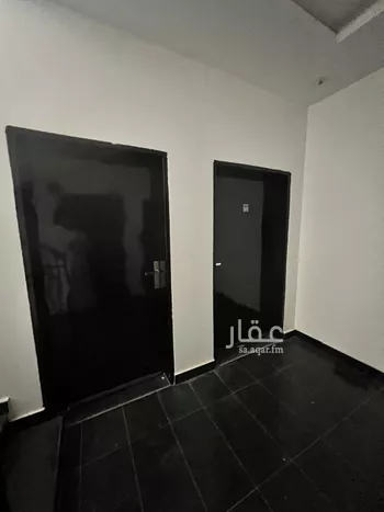 فيلا للبيع في شارع عبدالواحد اللغوي, حي المهدية, مدينة الرياض, منطقة الرياض صورة 2