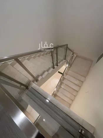 فيلا للبيع في شارع احمد بن محمد بن احمد الحرازي, حي عرقة, مدينة الرياض, منطقة الرياض صورة 5