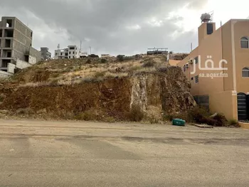 أرض للبيع في شارع احد المسارحة, حي السلام, مدينة ابها, منطقة عسير