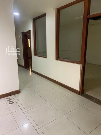 عمارة للإيجار في شارع فاطمة الزهراء, حي عبدالله فؤاد, مدينة الدمام, المنطقة الشرقية صورة 5