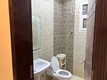 شقة للإيجار في شارع عبدالله الخزرجي, حي العارض, مدينة الرياض, منطقة الرياض صورة 2
