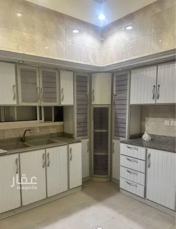 فيلا للإيجار في شارع علي السنجاري, حي القيروان, مدينة الرياض, منطقة الرياض صورة 2