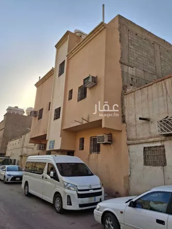 عمارة للبيع في شارع الاخضر بن علي, حي منفوحة, مدينة الرياض, منطقة الرياض صورة 4