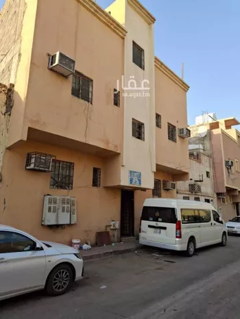 عمارة للبيع في شارع الاخضر بن علي, حي منفوحة, مدينة الرياض, منطقة الرياض صورة 2