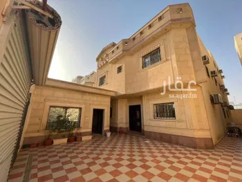 فيلا للبيع في شارع اسيوط, حي المونسية, مدينة الرياض, منطقة الرياض صورة 2