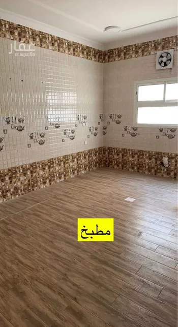 شقة للإيجار في شارع 3722384, حي المطار, مدينة بقيق, المنطقة الشرقية صورة 2