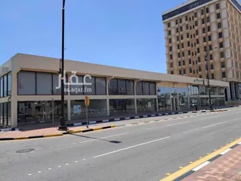 محل للإيجار في شارع طريق الامير محمد بن فهد, حي المزروعية, مدينة الدمام, المنطقة الشرقية صورة 2