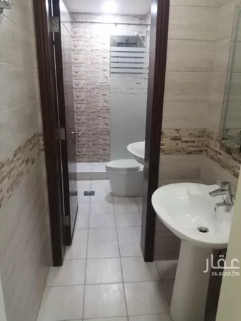 شقة للإيجار في شارع النفق, مدينة الظهران, المنطقة الشرقية صورة 3