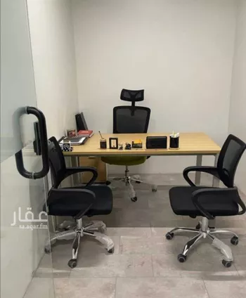 مكتب تجاري للإيجار في شارع صيدا, حي الدريهمية, مدينة الرياض, منطقة الرياض صورة 4